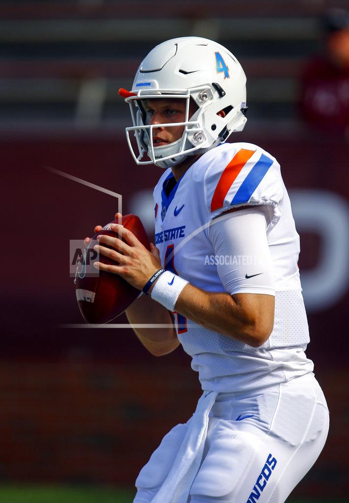 Butch Dill Boise State quarterback Brett Rypien (4) warms up before an NCAA college football game against Troy, Saturday, Sept. 1, 2018, in Troy, Ala. (AP Photo/Butch Dill)