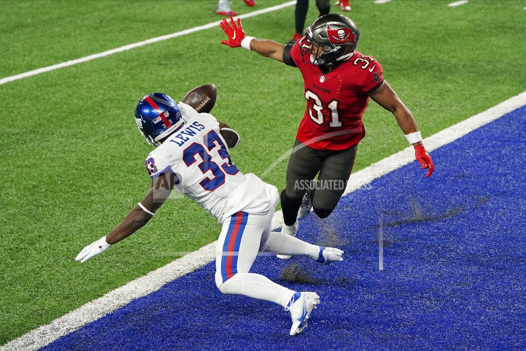 Corey Sipkin Tampa Bay Buccaneers' Antoine Winfield Jr., right, breaks up a two-point conversion-attempt to New York Giants' Dion Lewis during the second half of an NFL football game, Monday, Nov. 2, 2020, in East Rutherford, N.J. (AP Photo/Corey Sipkin)