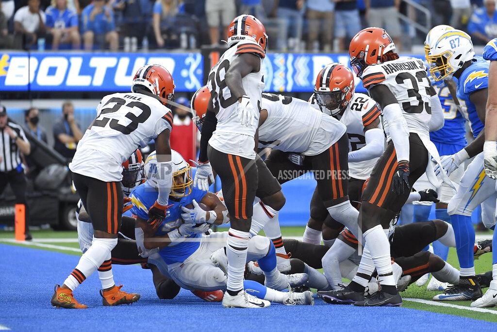 Kevork Djansezian Los Angeles Chargers running back Austin Ekeler scores the go-ahead touchdown late in the fourth quarter during an NFL football game against the Cleveland Browns Sunday, Oct. 10, 2021, in Inglewood, Calif. (AP Photo/Kevork Djansezian)