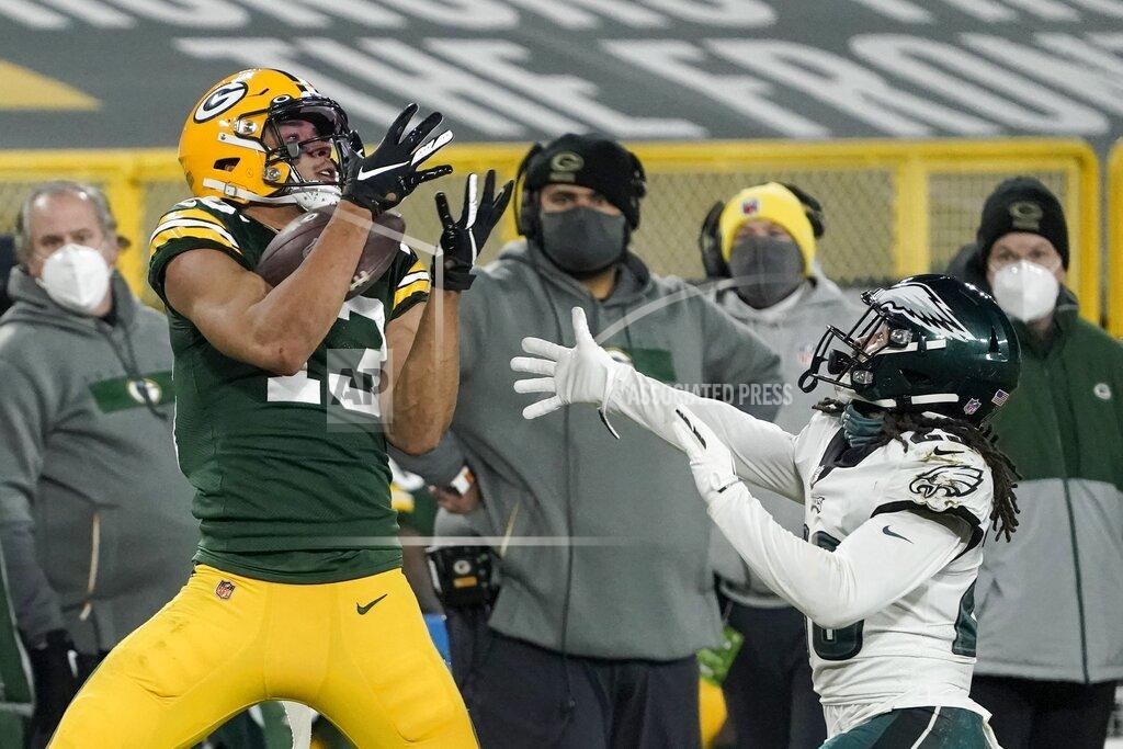 Morry Gash Green Bay Packers' Allen Lazard catches a pass in front of Philadelphia Eagles' Avonte Maddox during the second half of an NFL football game Sunday, Dec. 6, 2020, in Green Bay, Wis. (AP Photo/Morry Gash)