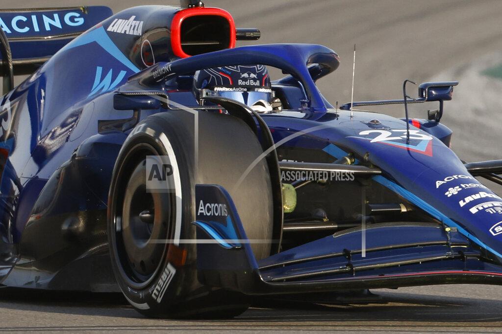 Joan Monfort Willams driver Alexander Albon steers his car during a Formula One pre-season testing session at the Catalunya racetrack in Montmelo, just outside of Barcelona, Spain, Wednesday, Feb. 23, 2022. (AP Photo/Joan Monfort)