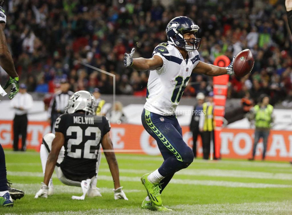 Seahawks Raiders Football