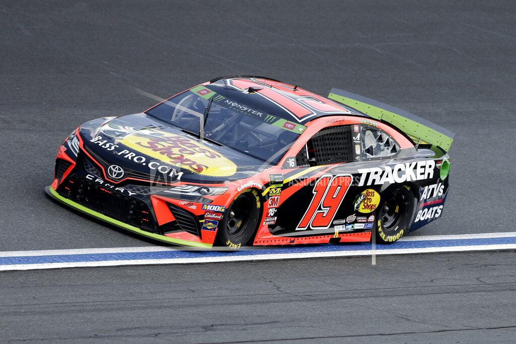 Gerry Broome Martin Truex Jr. drives through Turn 4 during the NASCAR Cup Series auto race at Charlotte Motor Speedway in Concord, N.C., Sunday, Sept. 29, 2019. (AP Photo/Gerry Broome)