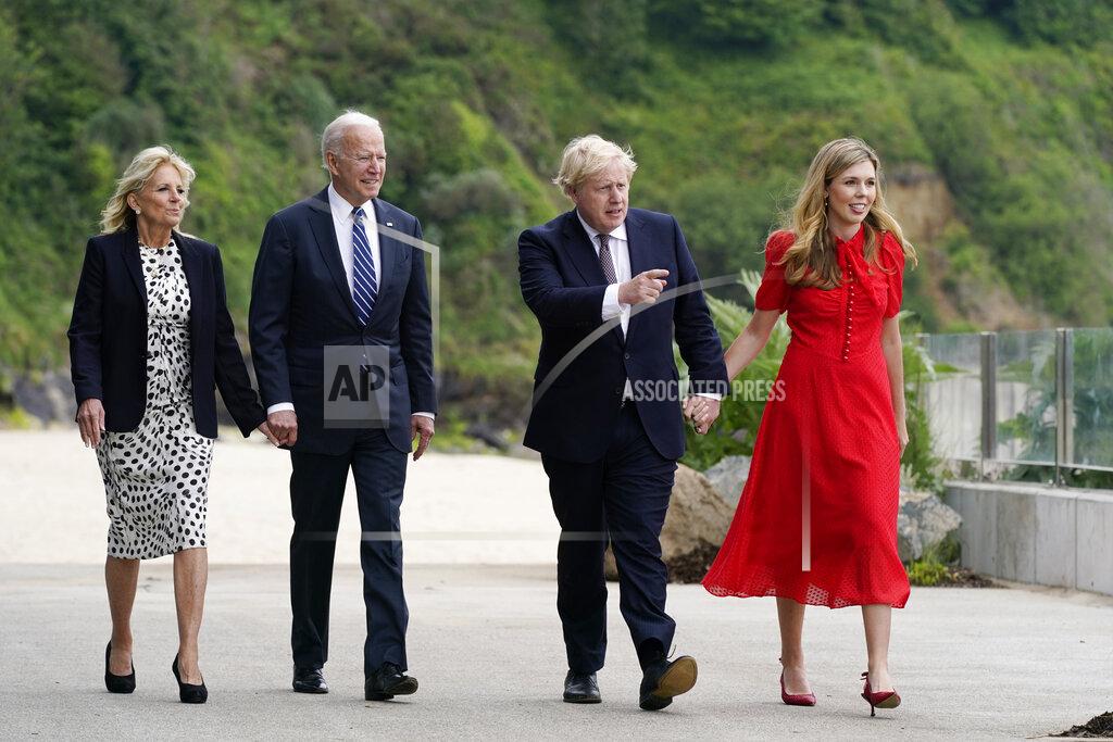 Patrick Semansky President Joe Biden and first lady Jill Biden are greeted and walk with British Prime Minister Boris Johnson and his wife Carrie Johnson, ahead of the G-7 summit, Thursday, June 10, 2021, in Carbis Bay, England. (AP Photo/Patrick Semansky)