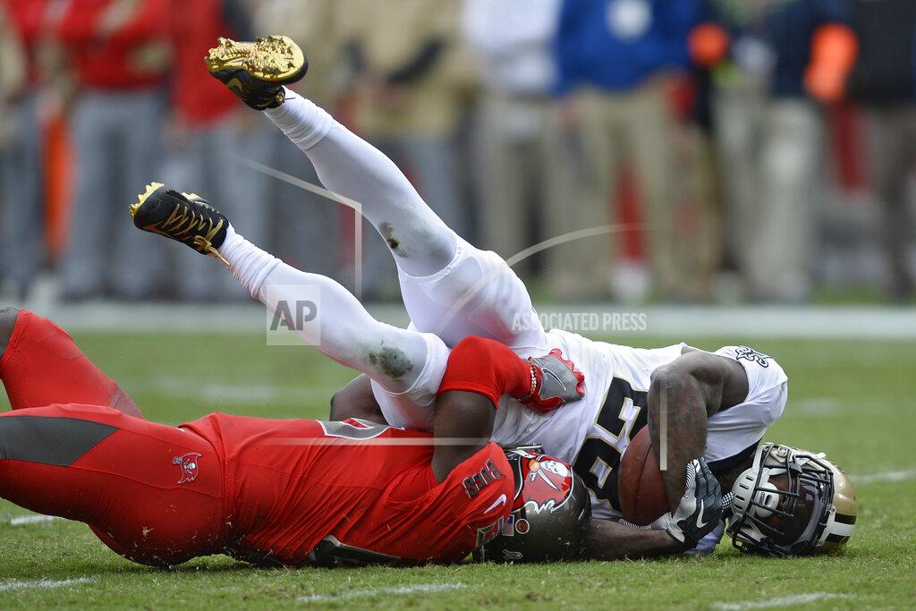 Brees throws for 228 yards, 3 TDs as Saints beat Bucs 34-17