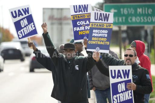 UAW and Stellantis reach tentative contract deal as uni... - Vimarsana News