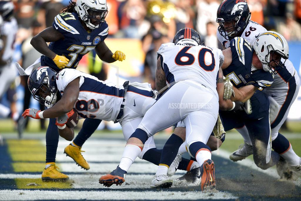 Broncos Chargers Football