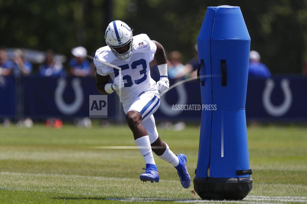 Michael Conroy Indianapolis Colts outside linebacker Darius Leonard (53) runs a drill during practice at the NFL team's football training camp in Westfield, Ind., Thursday, July 25, 2019. (AP Photo/Michael Conroy)