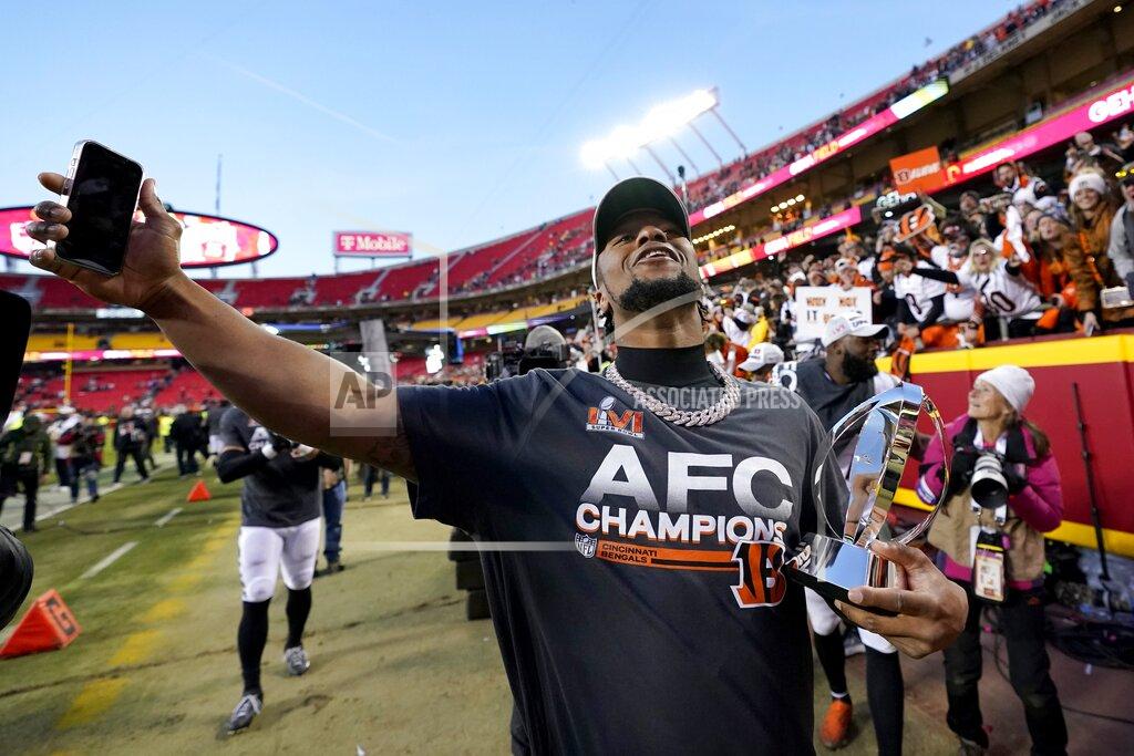 Eric Gay Cincinnati Bengals running back Joe Mixon celebrates as he walks off the field after the AFC championship NFL football game against the Kansas City Chiefs, Sunday, Jan. 30, 2022, in Kansas City, Mo. The Bengals won 27-24 in overtime. (AP Photo/Eric Gay)
