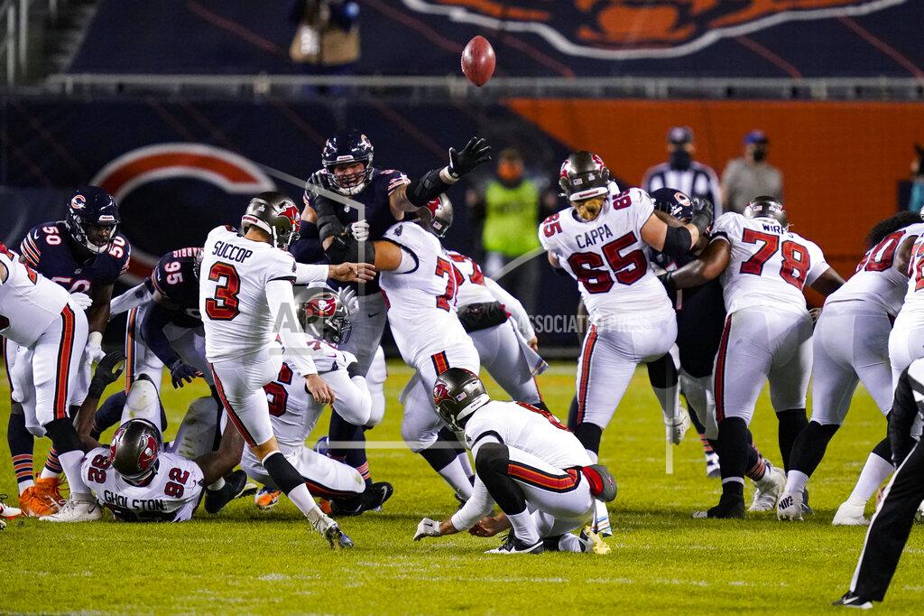 Charles Rex Arbogast Tampa Bay Buccaneers' Ryan Succop (3) kicks a 46-yard field goal against the Chicago Bears during the second half of an NFL football game in Chicago, Thursday, Oct. 8, 2020. (AP Photo/Charles Rex Arbogast)
