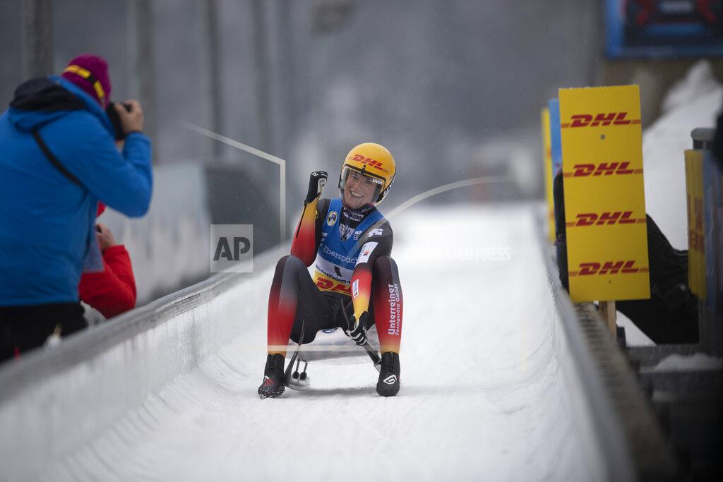 Geisenberger wins 8th luge overall World Cup women's title