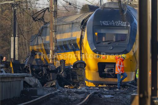 Train derailment near The Hague kills 1, injures severa... - Vimarsana News