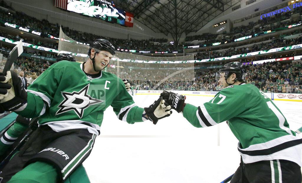 Jamie Benn, Devin Shore Jamie Benn, Devin Shore