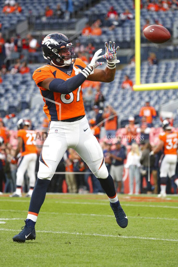 Margaret Bowles Denver Broncos tight end Noah Fant (87) catches a pass during warm-ups prior to an NFL game against the Kansas City Chiefs, Thursday, Oct. 17, 2019, in Denver. The Chiefs defeated the Broncos 30-6. (Margaret Bowles via AP)