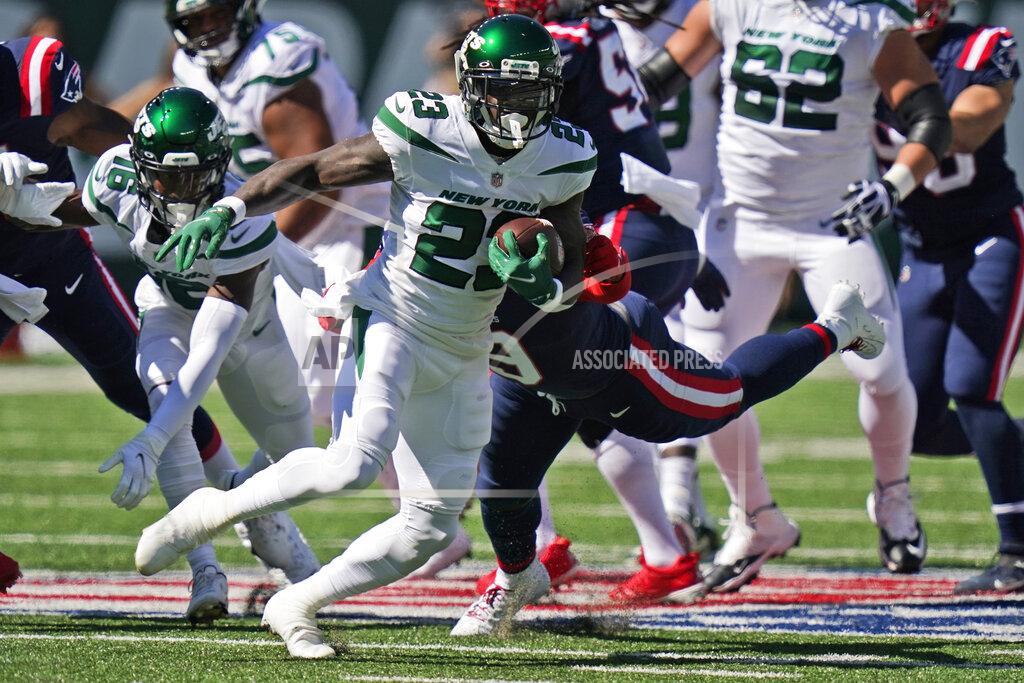 Frank Franklin Ii New York Jets' Tevin Coleman (23) runs the ball during the first half of an NFL football game against the New England Patriots, Sunday, Sept. 19, 2021, in East Rutherford, N.J. (AP Photo/Frank Franklin II)