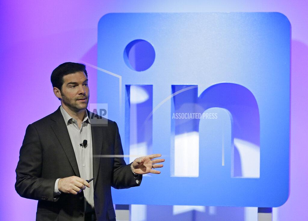 Eric Risberg FILE - In this Sept. 22, 2016 file photo, LinkedIn CEO Jeff Weiner speaks during a product announcement at his company's headquarters in San Francisco. Weiner will become executive chairman after 11 years as CEO of the Microsoft-owned business. Ryan Roslansky, senior vice president of product, will become CEO as of June 1, 2020. (AP Photo/Eric Risberg, File)