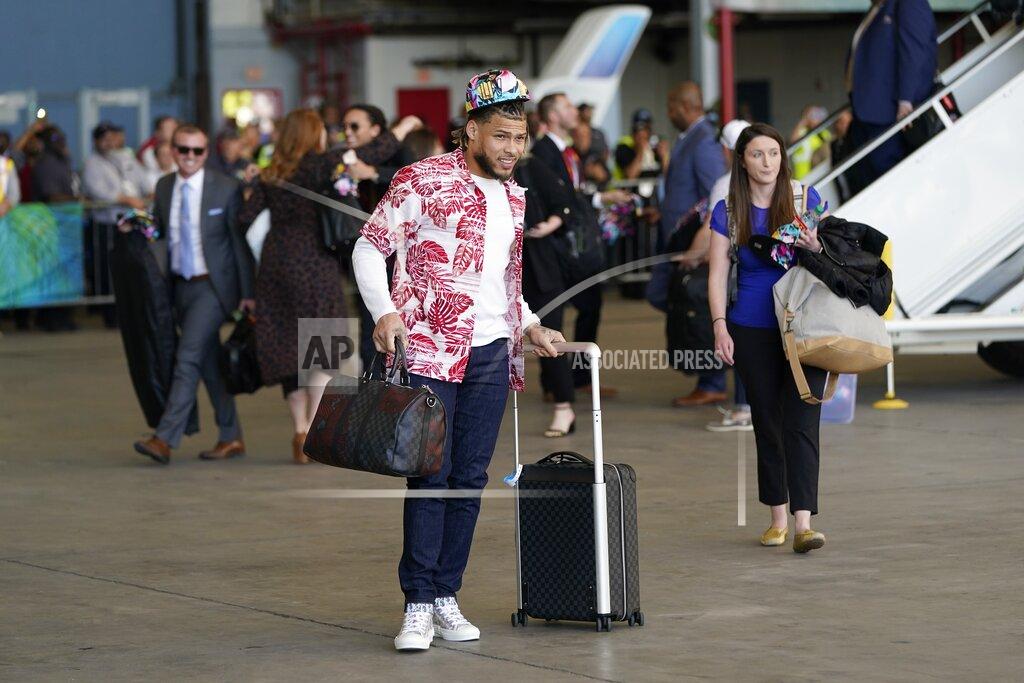 David J. Phillip Kansas City Chiefs' Tyrann Mathieu arrives for the NFL Super Bowl 54 football game Sunday, Jan. 26, 2020, at the Miami International Airport in Miami. (AP Photo/David J. Phillip)