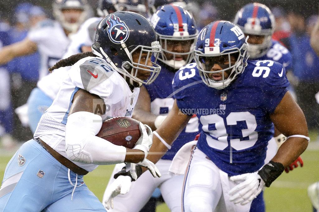 Titans Giants Football