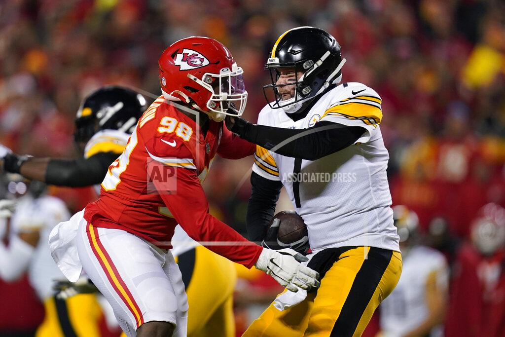 Ed Zurga Pittsburgh Steelers quarterback Ben Roethlisberger (7) is sacked by Kansas City Chiefs defensive end Tershawn Wharton (98) during the first half of an NFL wild-card playoff football game, Sunday, Jan. 16, 2022, in Kansas City, Mo. (AP Photo/Ed Zurga)