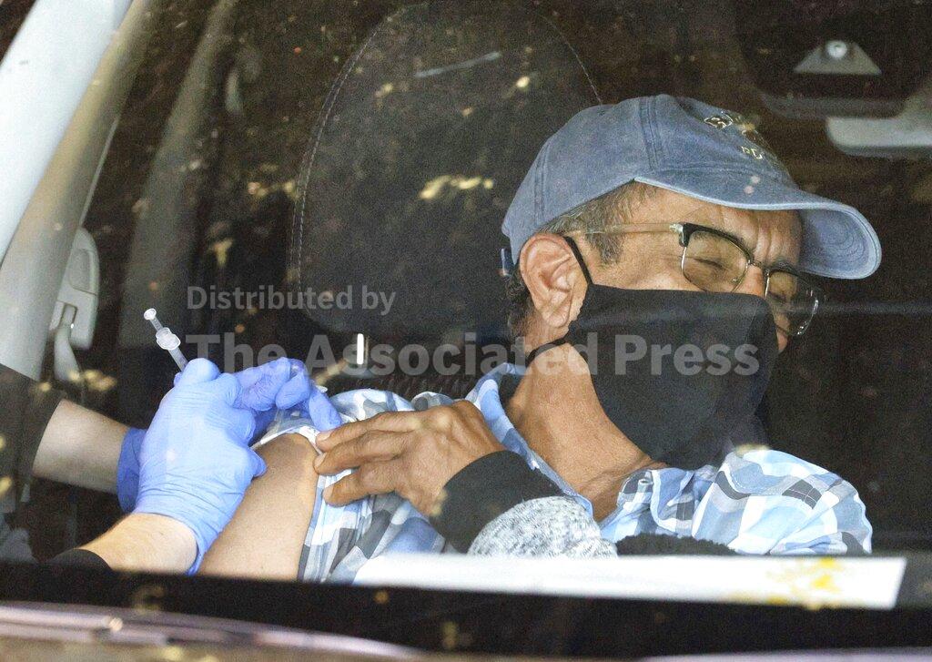 Florida allows all over 50s to receive COVID-19 shot