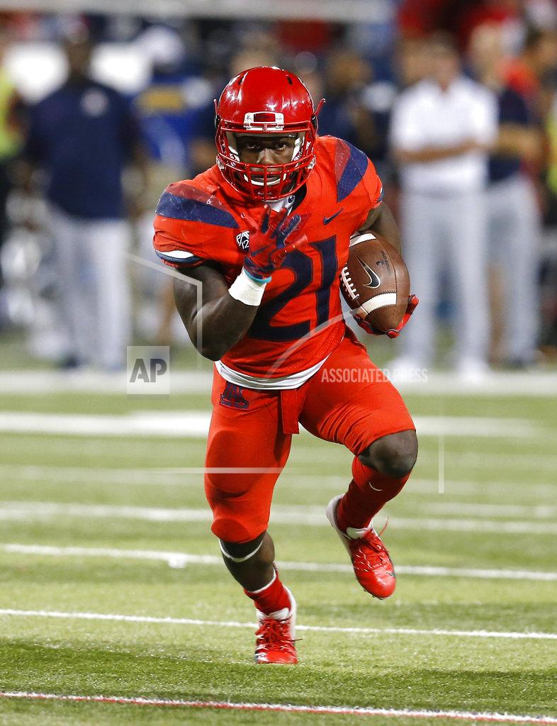 Rick Scuteri Arizona running back J.J. Taylor (21) scores a touchdown against Oregon in the second half during an NCAA college football game, Saturday, Oct. 27, 2018, in Tucson, Ariz. Arizona defeated Oregon 44-15. (AP Photo/Rick Scuteri)