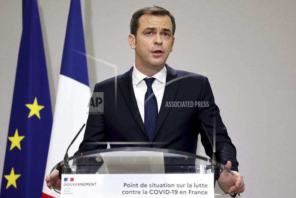 Thomas Coex French Health Minister Olivier Veran speaks during a press conference on the COVID-19 epidemic situation in France and upcoming new governmental measures to curb the spread of the virus, Thursday, Nov. 25, 2021 in Paris. France has launched a plan to supply booster shots to all adults, opting against a further lockdown or curfew, to help combat a worrying uptick in infections in the country. Coronavirus infection have peaked in France over the last few days, rising above the 30,000 mark. (Thomas Coex, Pool Photo via AP)