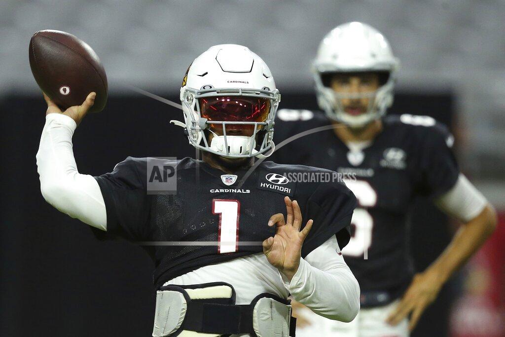 Ross D. Franklin Arizona Cardinals quarterback Kyler Murray throws the ball during an NFL football training camp practice at State Farm Stadium Tuesday, Aug. 6, 2019, in Glendale, Ariz. (AP Photo/Ross D. Franklin)