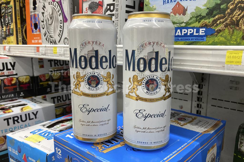 Bud Light dethroned as America's top selling beer after... - Vimarsana News