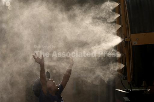 A deadly heat wave is blanketing the South and spreadin... - Vimarsana News