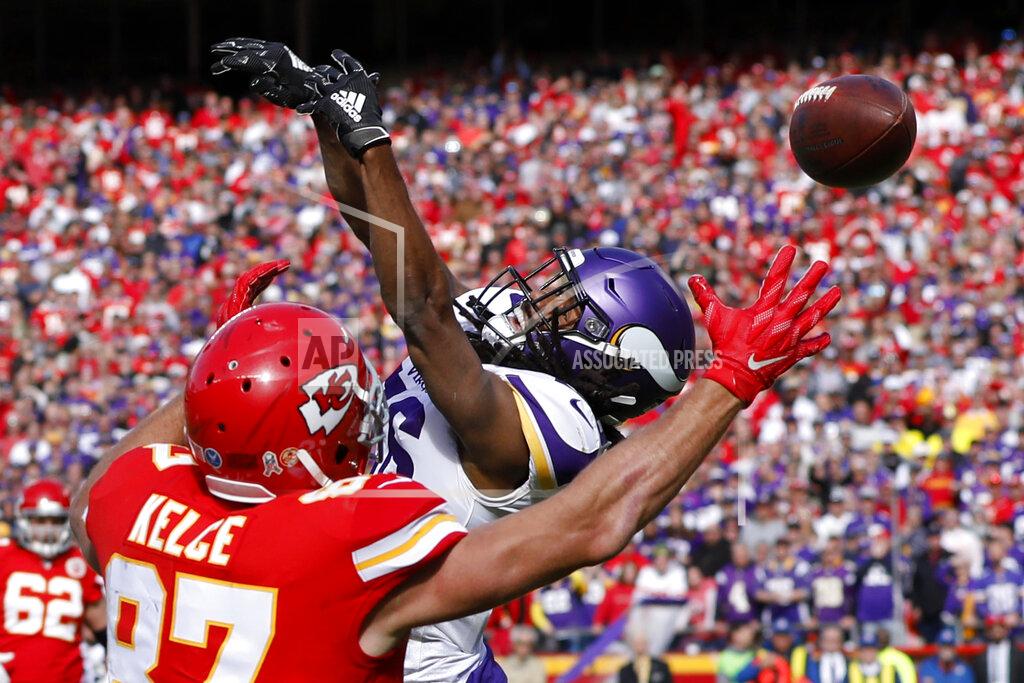 Colin E. Braley Kansas City Chiefs tight end Travis Kelce (87) can't make the catch in the end zone against the defense of Minnesota Vikings cornerback Trae Waynes (26) during the first half of an NFL football game in Kansas City, Mo., Sunday, Nov. 3, 2019. (AP Photo/Colin E. Braley)