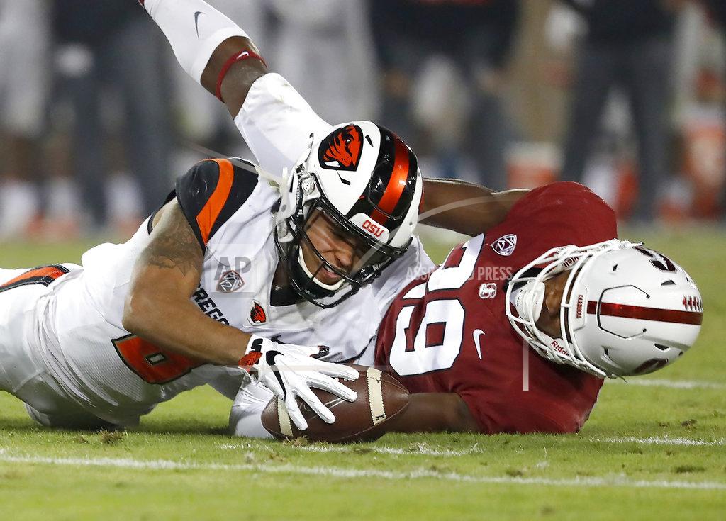 Tony Avelar Oregon State wide receiver Trevon Bradford (8) can't make the catch against Stanford cornerback Kendall Williamson (29) in the second half during an NCAA college football game on Saturday, Nov. 10, 2018, in Stanford, Calif. Stanford won 48-17. (AP Photo/Tony Avelar)