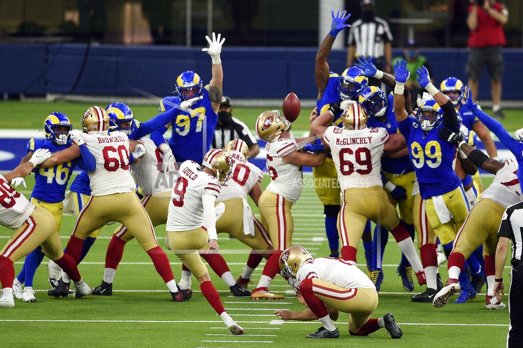 Kelvin Kuo San Francisco 49ers kicker Robbie Gould (9) kicks the game-winning field goal as time expires during the second half of an NFL football game against the Los Angeles Rams Sunday, Nov. 29, 2020, in Inglewood, Calif. San Francisco won 23-20. (AP Photo/Kelvin Kuo)
