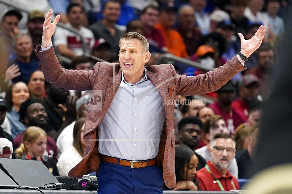 Chris O'meara Alabama head coach Nate Oats looks for a foul call during the first half of an NCAA men's college basketball Southeastern Conference tournament game against Vanderbilt, Thursday, March 10, 2022, in Tampa, Fla. (AP Photo/Chris O'Meara)