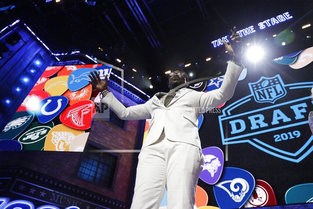 Former Dallas Cowboys player Michael Irvin speaks to the crowd ahead of the first round at the NFL football draft, Thursday, April 25, 2019, in Nashville, Tenn. (AP Photo/Mark Humphrey)