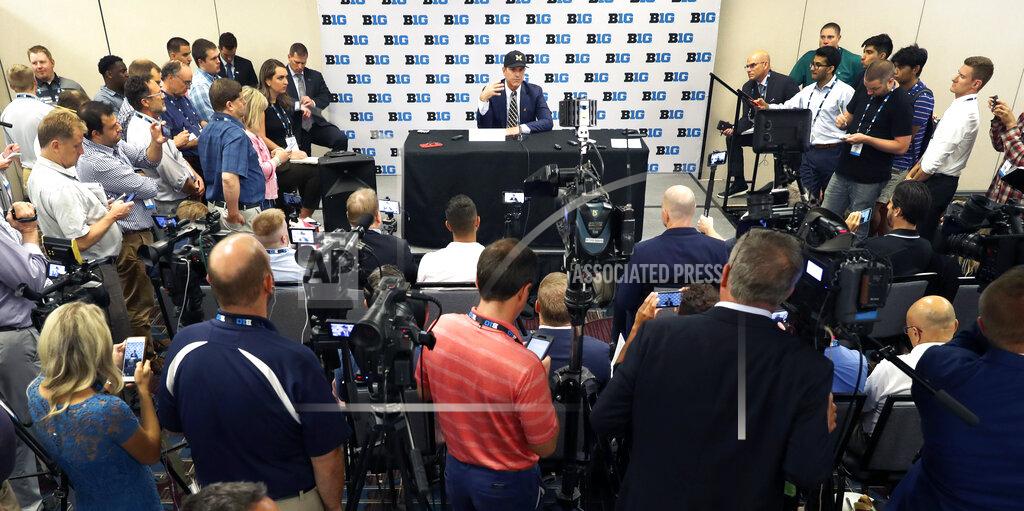 AP Top 25 Podcast: Uncertain East, wide-open West in Big Ten