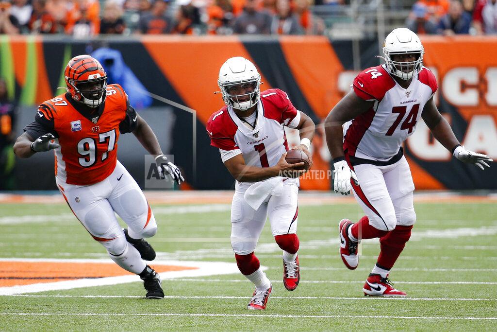 Frank Victores Arizona Cardinals quarterback Kyler Murray (1) runs the ball past Cincinnati Bengals defensive tackle Geno Atkins (97) in the second half of an NFL football game, Sunday, Oct. 6, 2019, in Cincinnati. (AP Photo/Frank Victores)