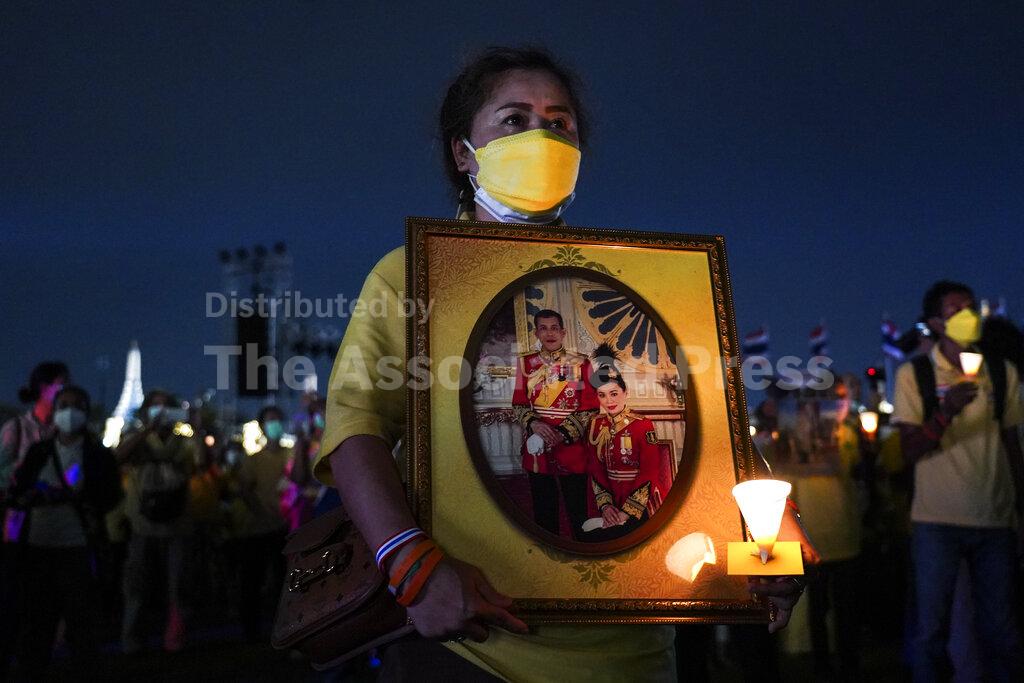 Thai King Maha Vajiralongkorn 70th Birthday Celebrations. | Buy Photos
