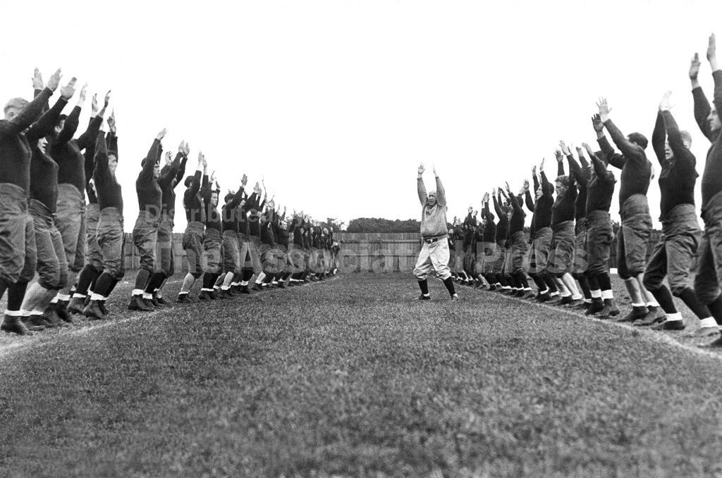 Today In History September 15 Buy Photos AP Images Collections Today In History September 15 Buy Photos AP Images Collections