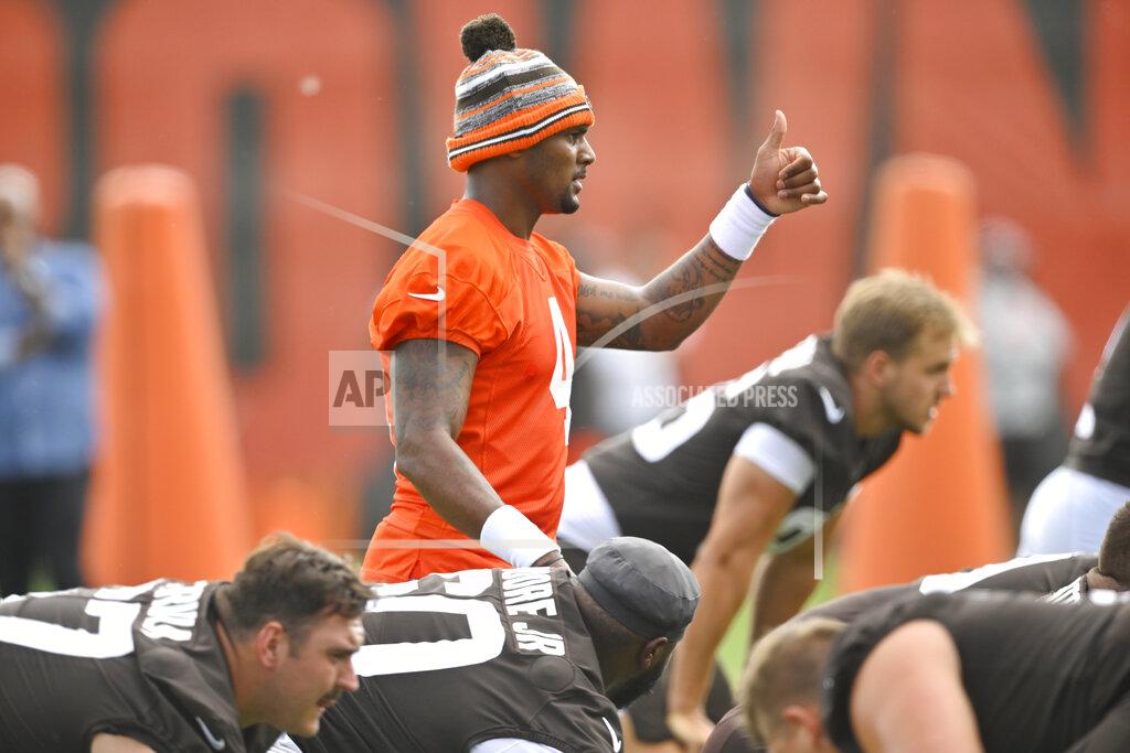 David Richard Cleveland Browns quarterback Deshaun Watson calls a play during an NFL football practice at the team's training facility Wednesday, June 1, 2022, in Berea, Ohio. (AP Photo/David Richard)