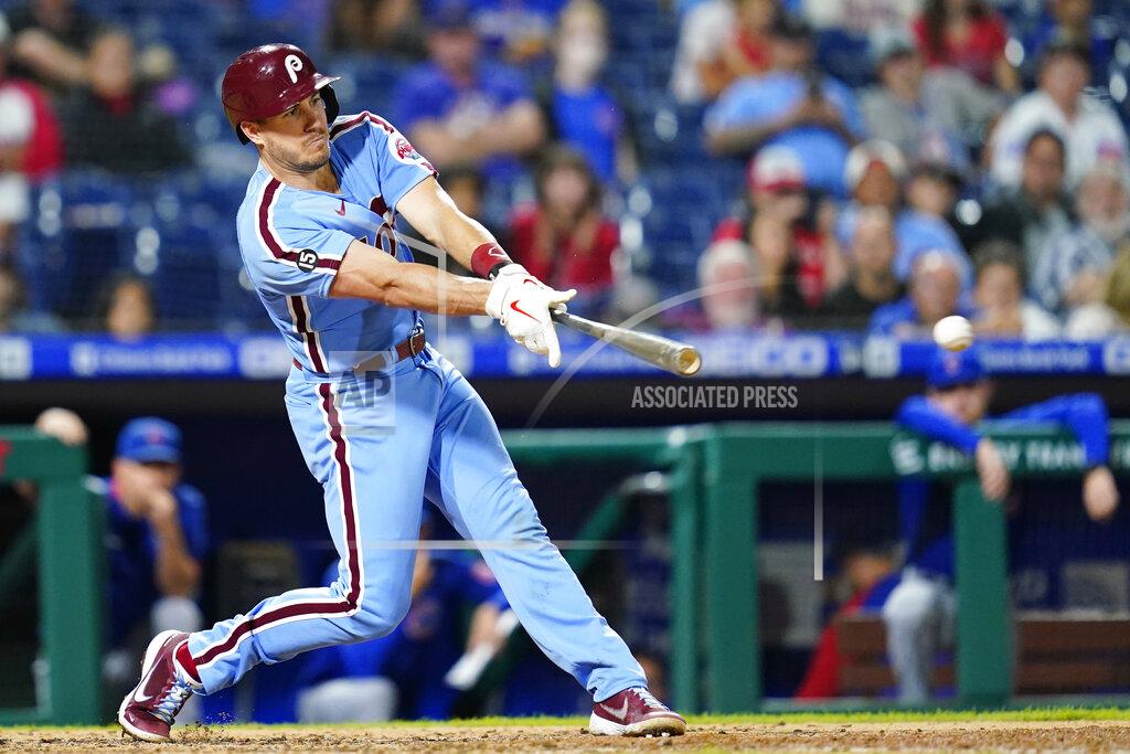 Matt Slocum Philadelphia Phillies' J.T. Realmuto hits a two-run single against Chicago Cubs pitcher Kyle Hendricks during the fourth inning of a baseball game, Thursday, Sept. 16, 2021, in Philadelphia. (AP Photo/Matt Slocum)