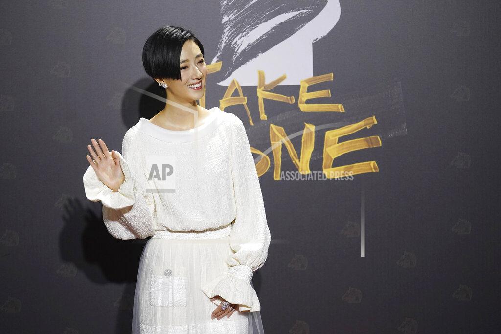 Billy Dai Taiwanese actress Gwei Lun-mei arrives at the 57th Golden Horse Awards in Taipei, Taiwan, Saturday, Nov. 21, 2020. Gwei is nominated for Best Leading Actress for the film "A Leg" at this year's Golden Horse Awards. (AP Photo/ Billy Dai)