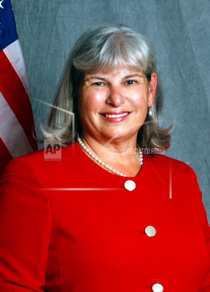 Uncredited Maureen McArdle Schulman poses in this undated photo provided by Maureen4congress.com. McArdle Schulman is running on the Republican ticket for the U.S. House of Representatives in New York's 17th Congressional District. (Maureen4congress.com via AP)