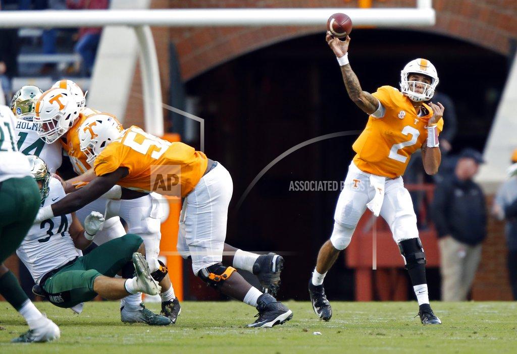 Wade Payne Tennessee quarterback Jarrett Guarantano (2) throws to a receiver in the second half of an NCAA college football game against Charlotte Saturday, Nov. 3, 2018, in Knoxville, Tenn. Tennessee won 14-3. (AP Photo/Wade Payne)