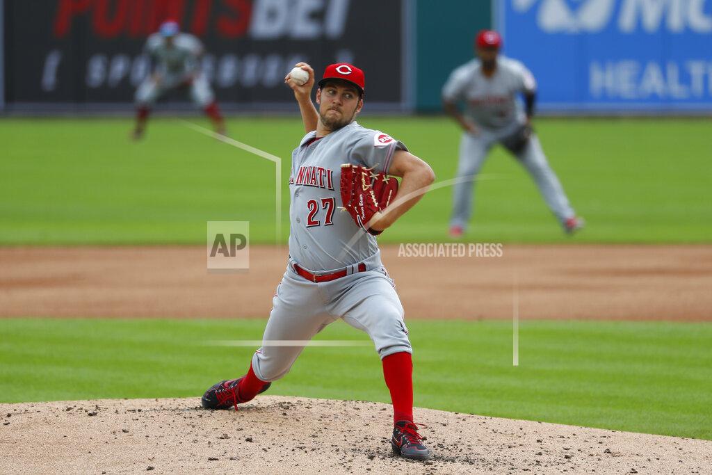Paul Sancya Cincinnati Reds pitcher Trevor Bauer throws to a Detroit Tigers batter during the first inning of the second baseball game of a doubleheader in Detroit, Sunday, Aug. 2, 2020. (AP Photo/Paul Sancya)