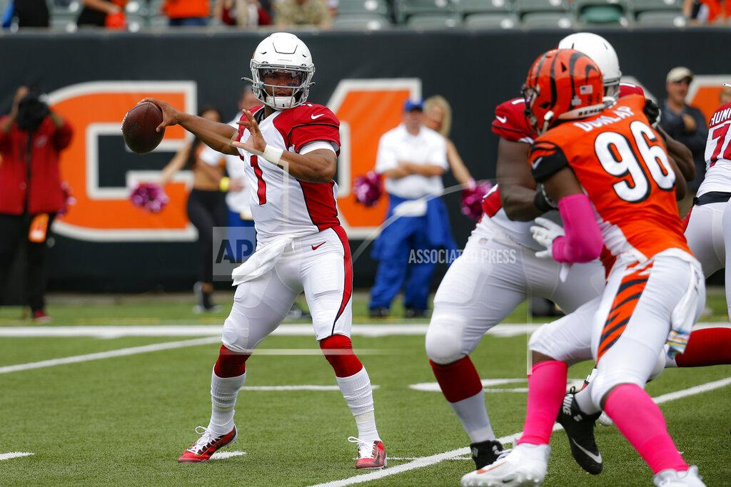 Frank Victores Arizona Cardinals quarterback Kyler Murray (1) passes in the first half of an NFL football game against the Cincinnati Bengals, Sunday, Oct. 6, 2019, in Cincinnati. (AP Photo/Frank Victores)