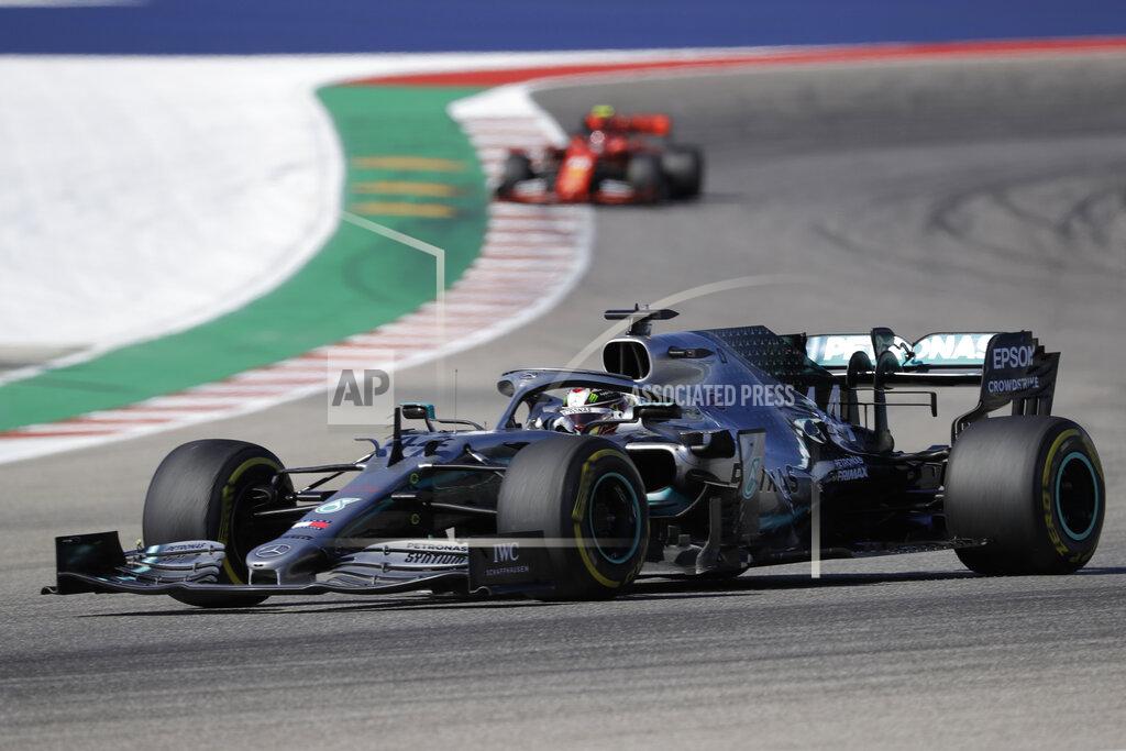 Chuck Burton Mercedes driver Lewis Hamilton, of Britain, races during the Formula One U.S. Grand Prix auto race at the Circuit of the Americas, Sunday, Nov. 3, 2019, in Austin, Texas. (AP Photo/Chuck Burton)