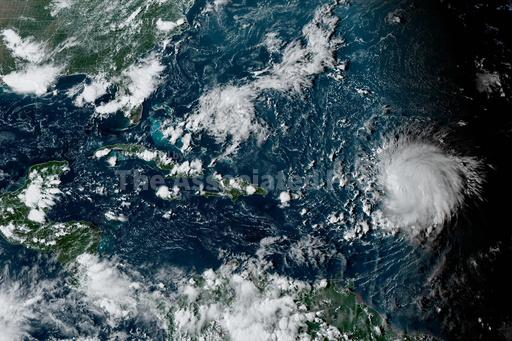 Hurricane Lee is charting a new course in weather and c... - Vimarsana News