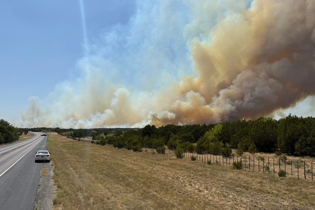 The Ross Fire burns in Palo Pinto County, Texas, on Monday, Aug. 24, 2026. (Texas A&M Forest Service via AP)