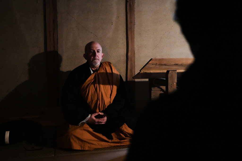 Zen Buddhist priest Roshi Jundo Cohen conducts a meditation practice of Zazen in Tsukuba, Japan on Feb. 13, 2026. (AP Photo/Ayaka McGill)
