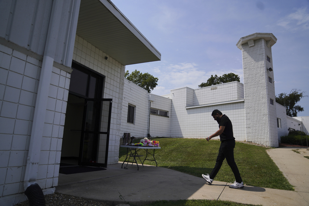 Muslims attend Friday prayer at the Islamic Center of Cedar Rapids on Friday, Aug. 8, 2025, in Cedar Rapids, Iowa. (AP Photo/Jessie Wardarski)